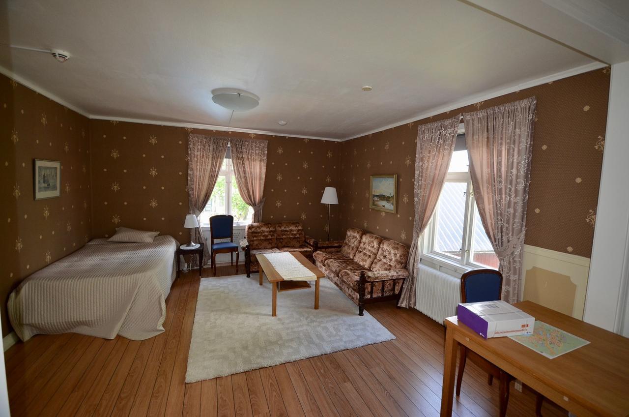 Hotel Husby Waerdshus Dala Husby Exterior foto